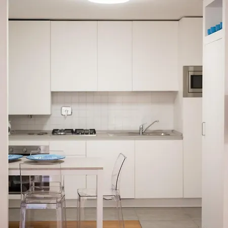 Corte Sul Po – Con 2 | Centro | Balcone Romantico